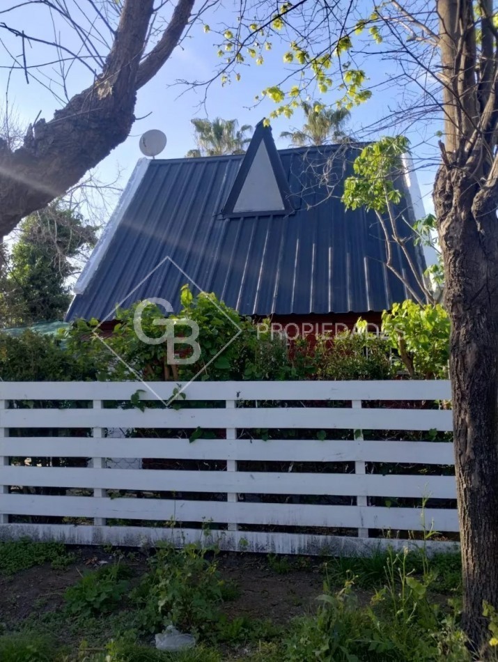 Casa Quinta 3 Ambientes Con Pileta - Venta O Permuta por VEHICULOS 