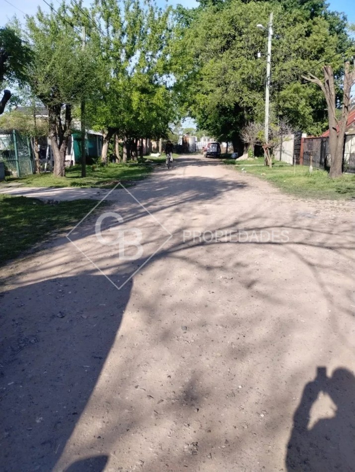 Casa Quinta 3 Ambientes Con Pileta - Venta O Permuta por VEHICULOS 